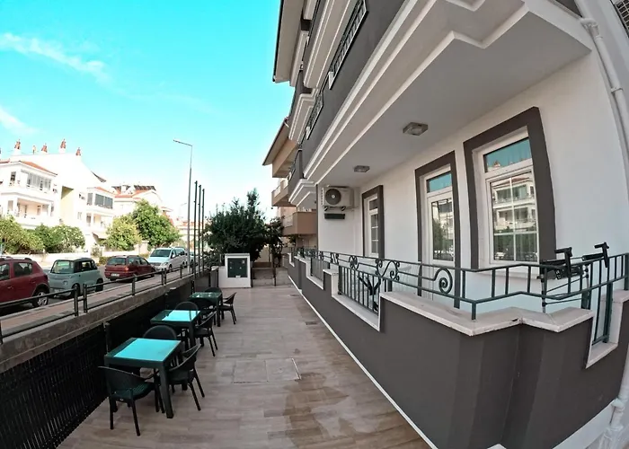 公寓式酒店 Ulas 3*